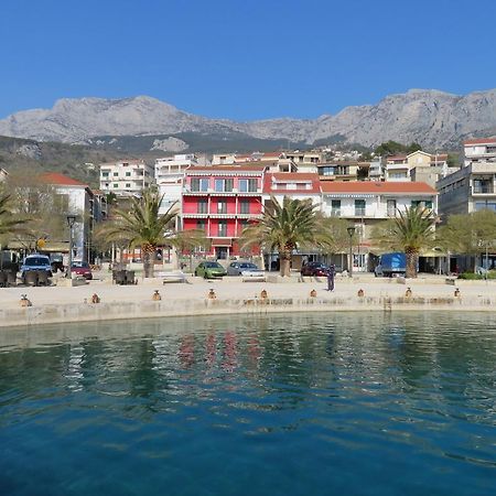 Casa Rosada Hotel Podgora Buitenkant foto