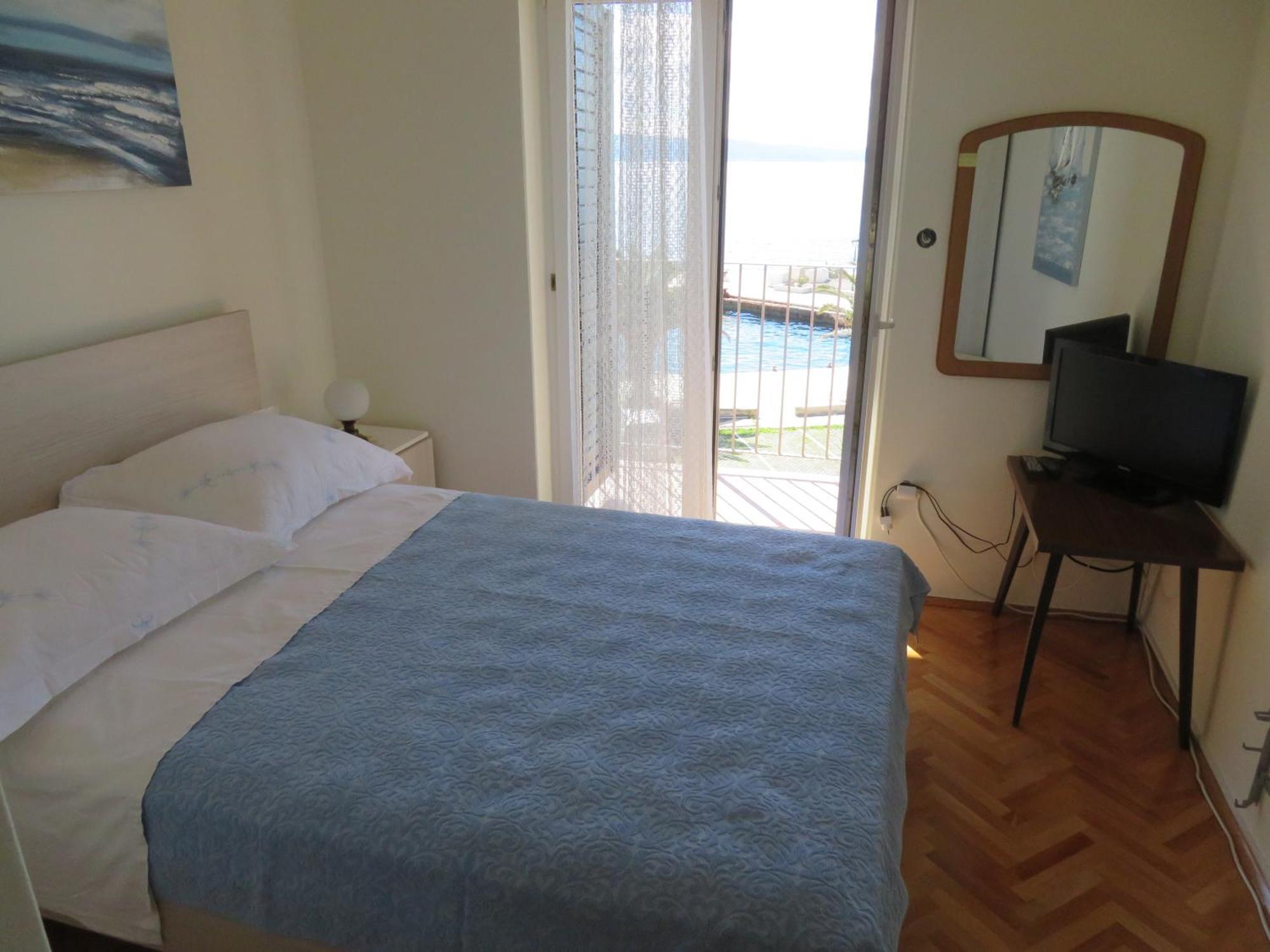 Casa Rosada Hotel Podgora Kamer foto