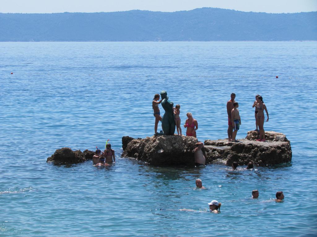 Casa Rosada Hotel Podgora Buitenkant foto