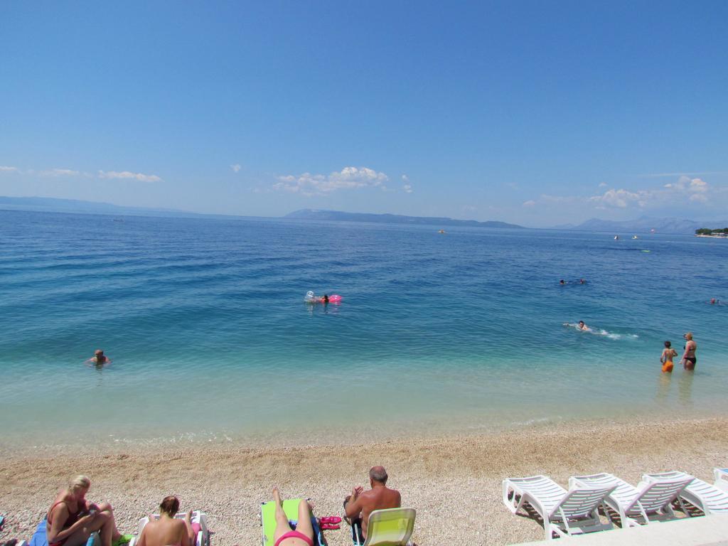Casa Rosada Hotel Podgora Buitenkant foto