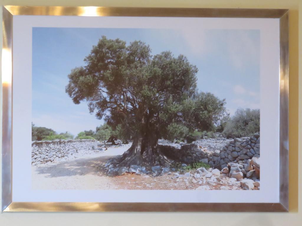 Casa Rosada Hotel Podgora Buitenkant foto