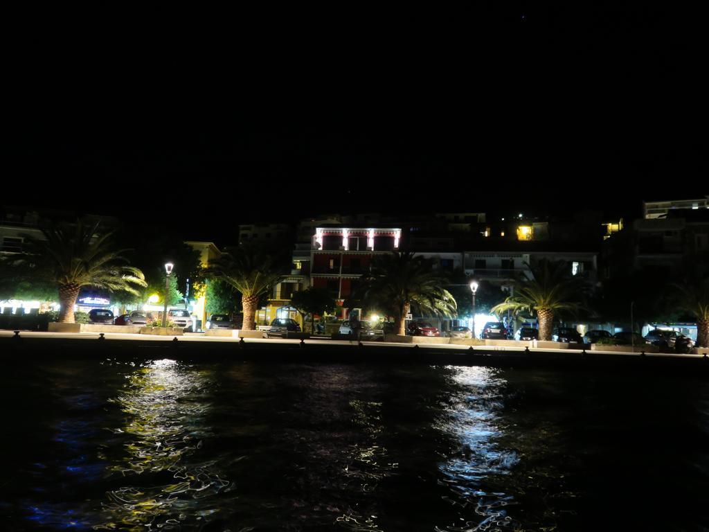 Casa Rosada Hotel Podgora Buitenkant foto