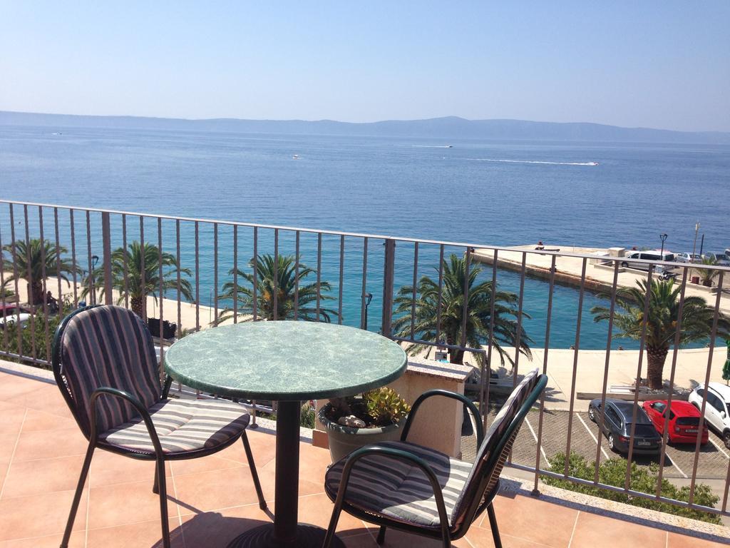 Casa Rosada Hotel Podgora Buitenkant foto