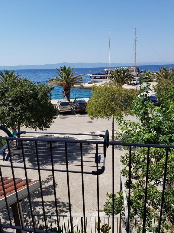 Casa Rosada Hotel Podgora Buitenkant foto